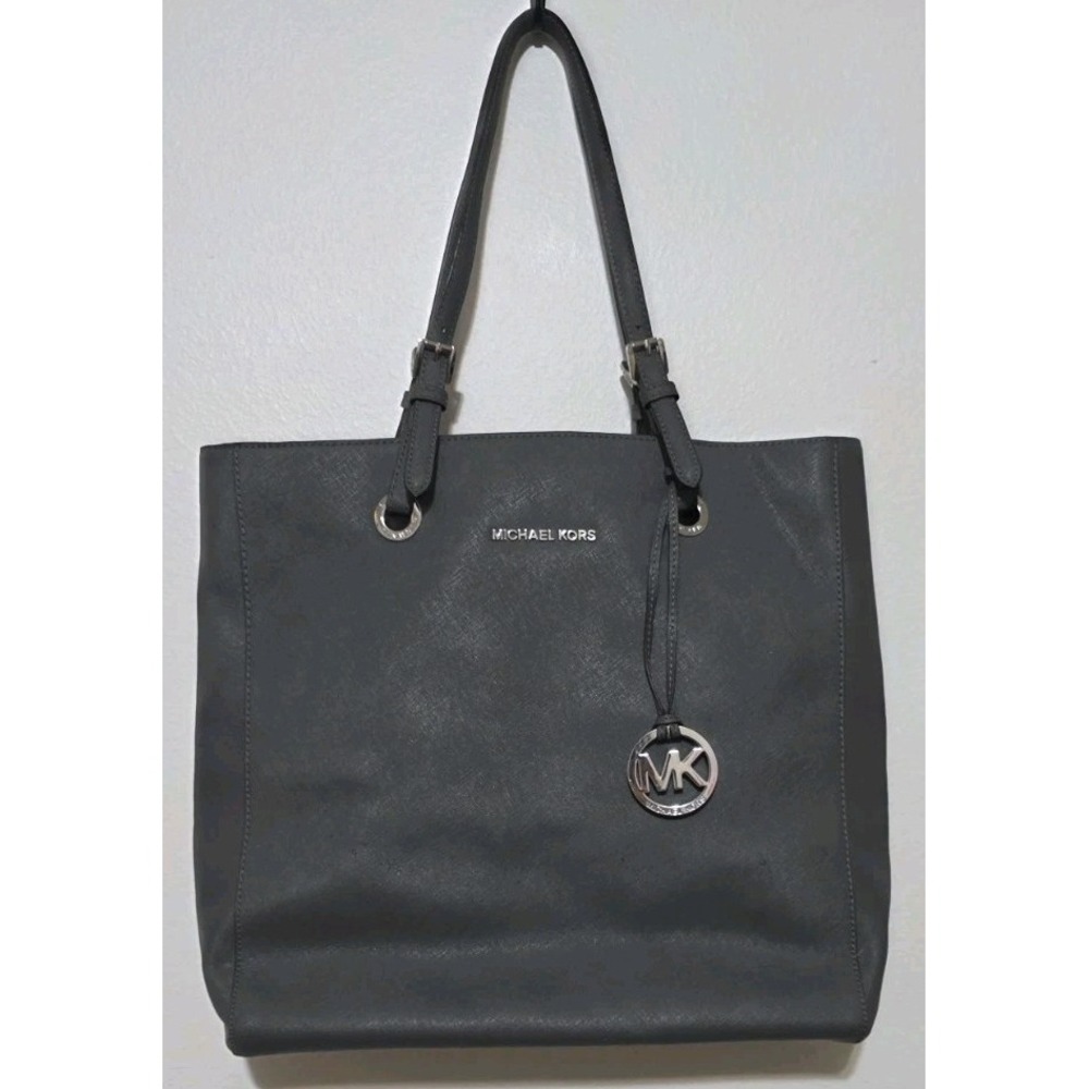 MICHAEL KORS Jet Set Saffiano Leather Gray Silver Large Tote Shoulder Bag EUC